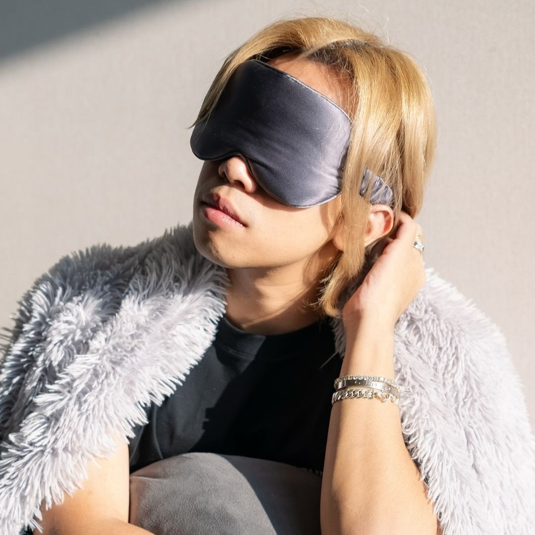 JianHao in Graphite Deluxe Eye Mask