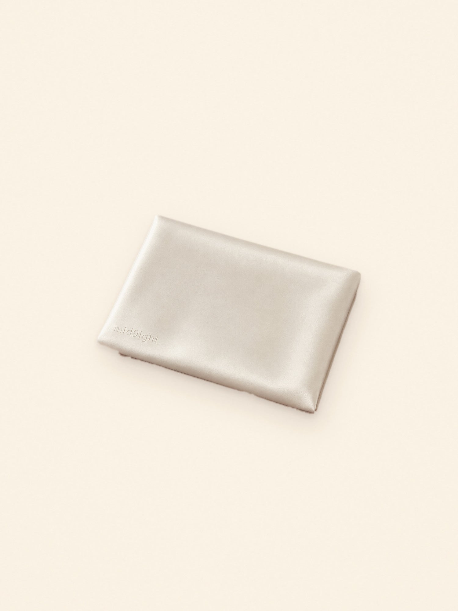 Dream Luxe pillowcase in Pearl
