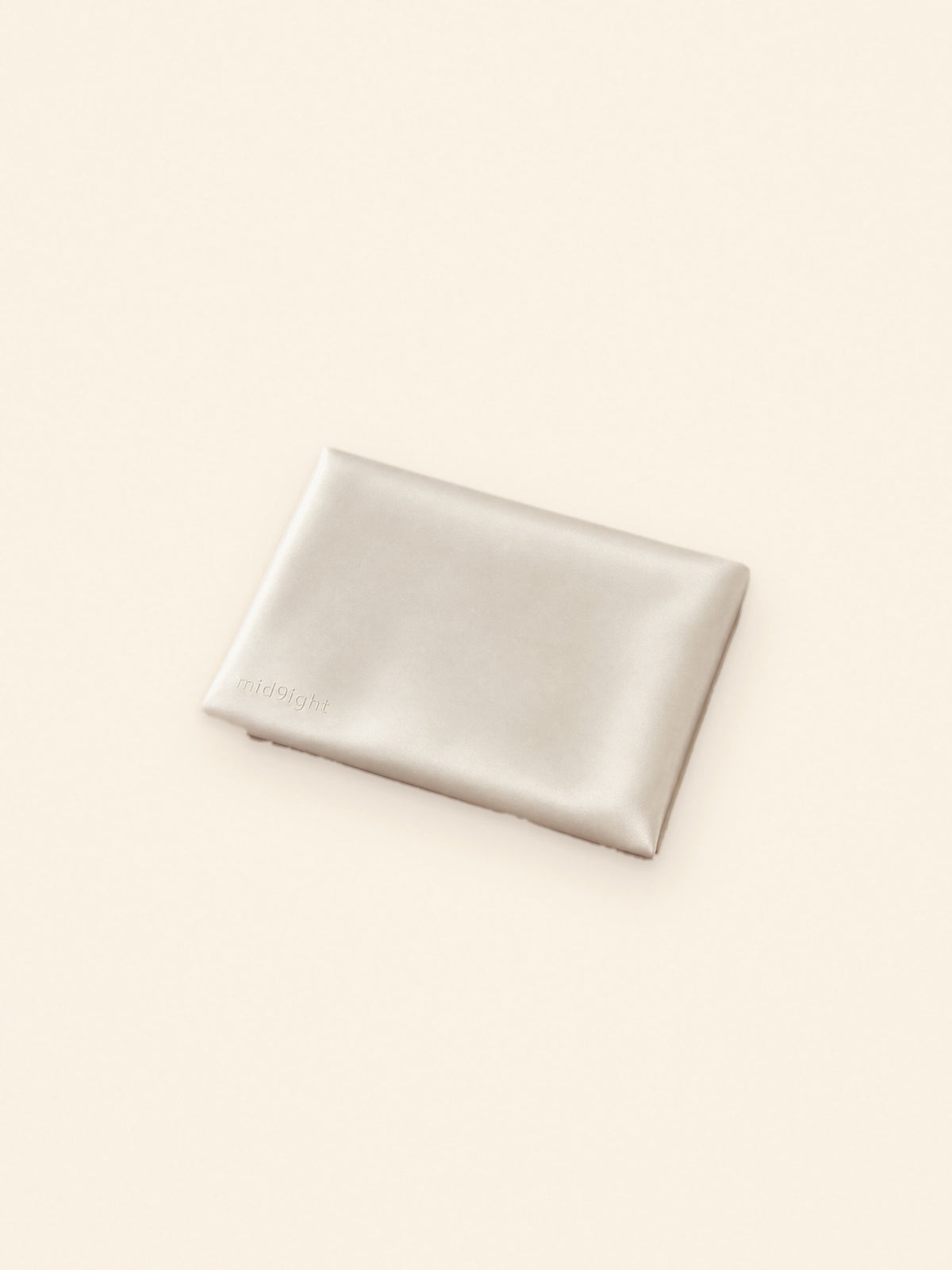 Dream Luxe pillowcase in Pearl